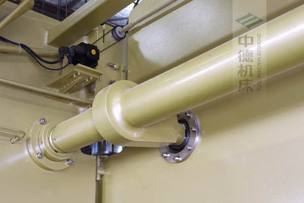 ZDP-20050高精度扭軸同步裝置，采用知名品牌關節軸承，經久耐用.jpg
